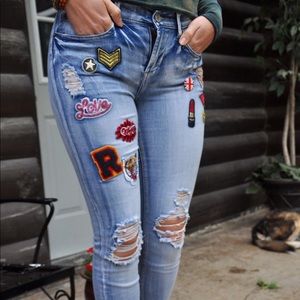 Cute Distressed Retro Jeans